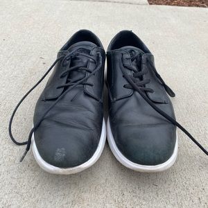 Coke haan size 11 shoes